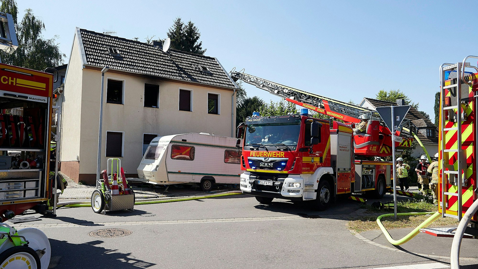 Nur Sach-, aber keinen Personenschaden gab es bei einem Gebäudebrand in Breitenbenden.