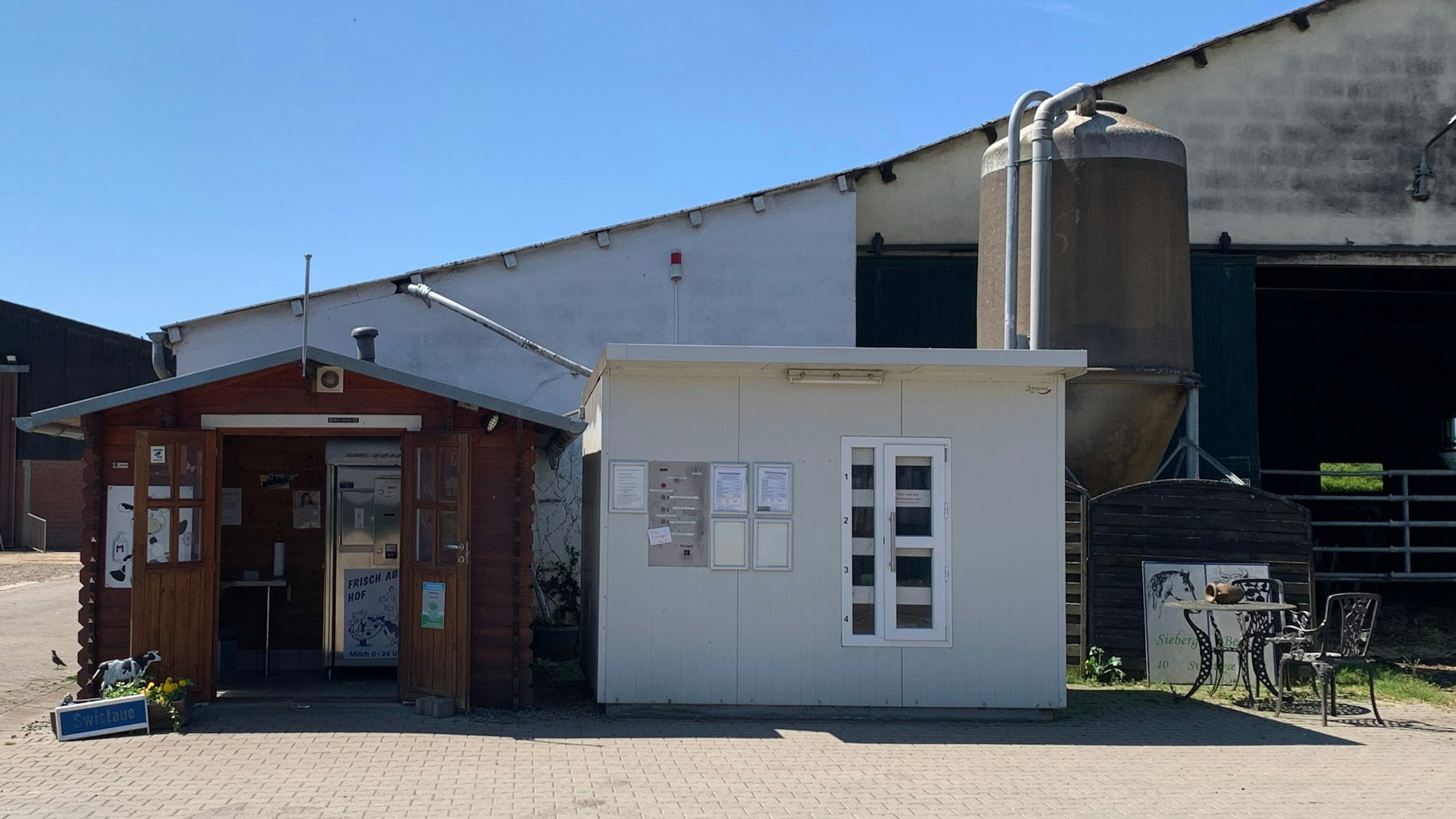 Das Flerzheimer Milchbüdchen befindet sich direkt neben dem Kuhstall.