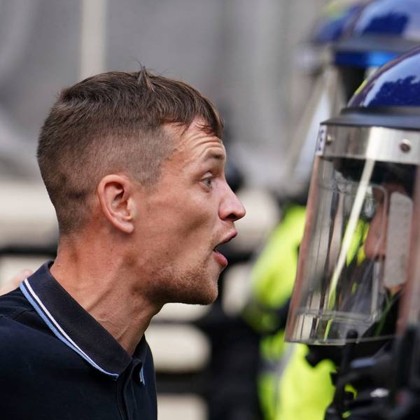 Auch in London kam es am Mittwochabend zu Krawallen bei spontanen Protesten nach dem Messerangriff von Southport.
