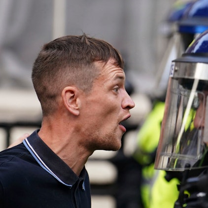 Auch in London kam es am Mittwochabend zu Krawallen bei spontanen Protesten nach dem Messerangriff von Southport.