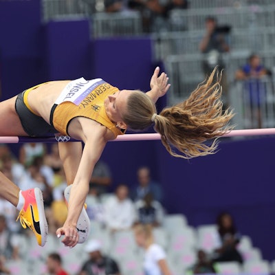 Das Bild zeigt die Hochspringerin Christina Honsel bei der Olympiade in Paris.