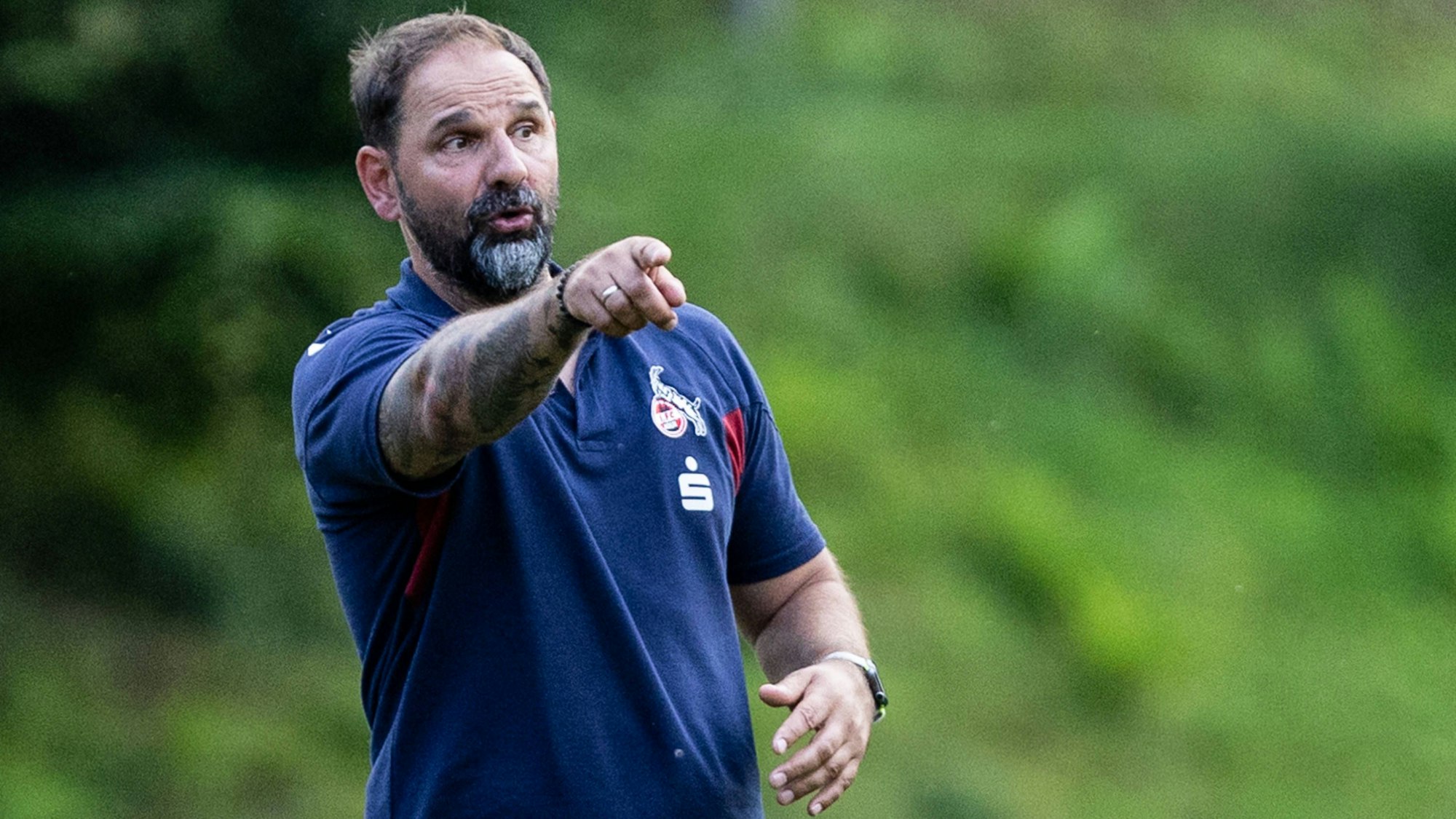 Testspiel: 1. FC Köln U19 - SV Elversberg Sportschule Hennef 10.07.2024 Stefan Ruthenbeck 1.FC Köln U19, Cheftrainer Testspiel: 1. FC Köln U19 - SV Elversberg Sportschule Hennef 10.07.2024 *** Test match 1 FC Köln U19 SV Elversberg Sportschule Hennef 10 07 2024 Stefan Ruthenbeck 1 FC Köln U19, Head Coach Test match 1 FC Köln U19 SV Elversberg Sportschule Hennef 10 07 2024 Copyright: xBEAUTIFULxSPORTS/Buriakovx