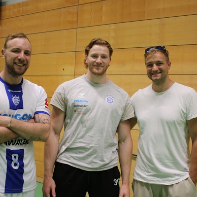 Im Gespräch Jörg Lützelberger, Tom Kiesler und Lukas Blohme (v.r.).