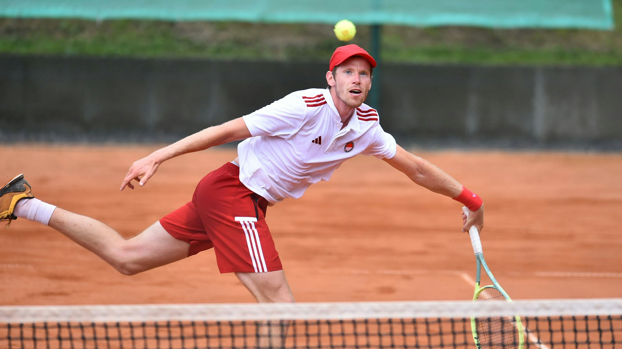 Tennis 2. Herren Bundesliga Nord Saison 2024: Kölner THC Stadion Rot-Weiss - HTC Blau-Weiß Krefeld am 14.07.2024 im REWE Sportpark in Köln Lucas Gerch  Kölner THC Stadion Rot-Weiss  Nordrhein-Westfalen Deutschland *** Tennis 2 Mens Bundesliga North Season 2024 Kölner THC Stadion Rot Weiss HTC Blau Weiß Krefeld on 14 07 2024 at REWE Sportpark in Cologne Lucas Gerch Kölner THC Stadion Rot Weiss Nordrhein Westfalen Germany