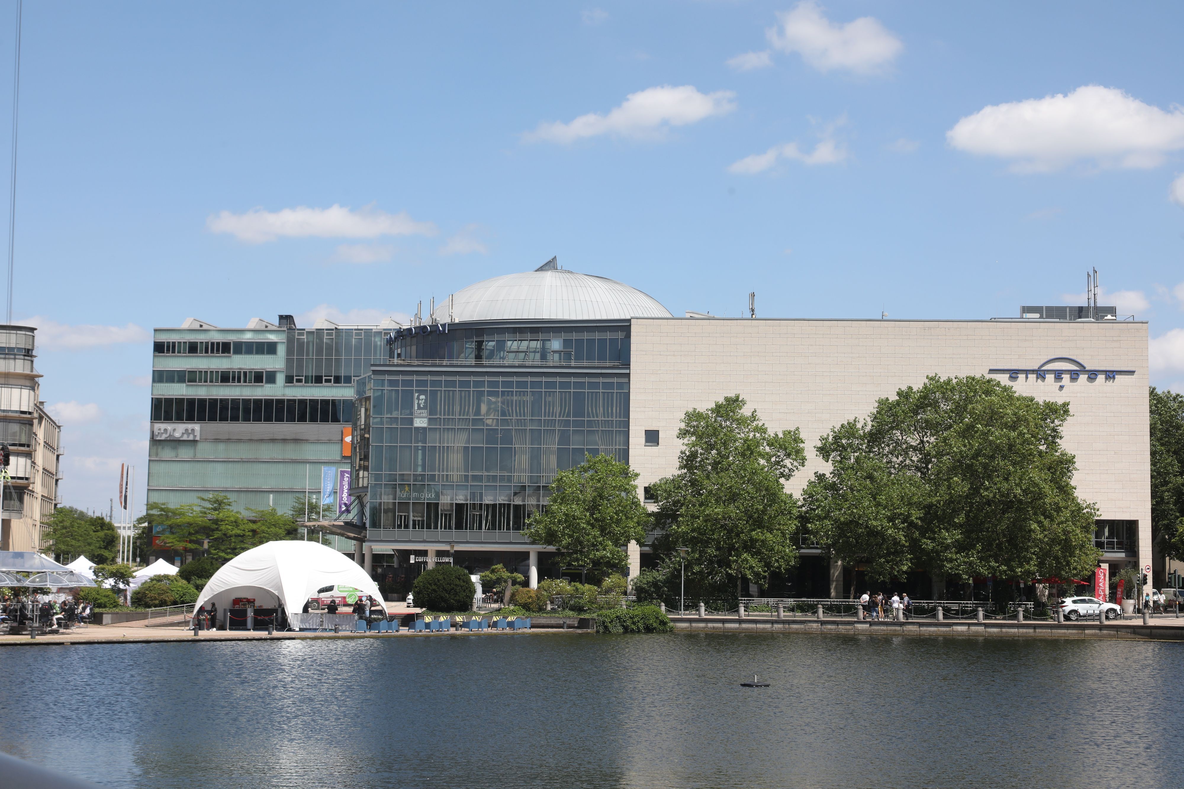 Der Cinedom am Mediapark ist ein Multiplex Kino. (Archivbild)