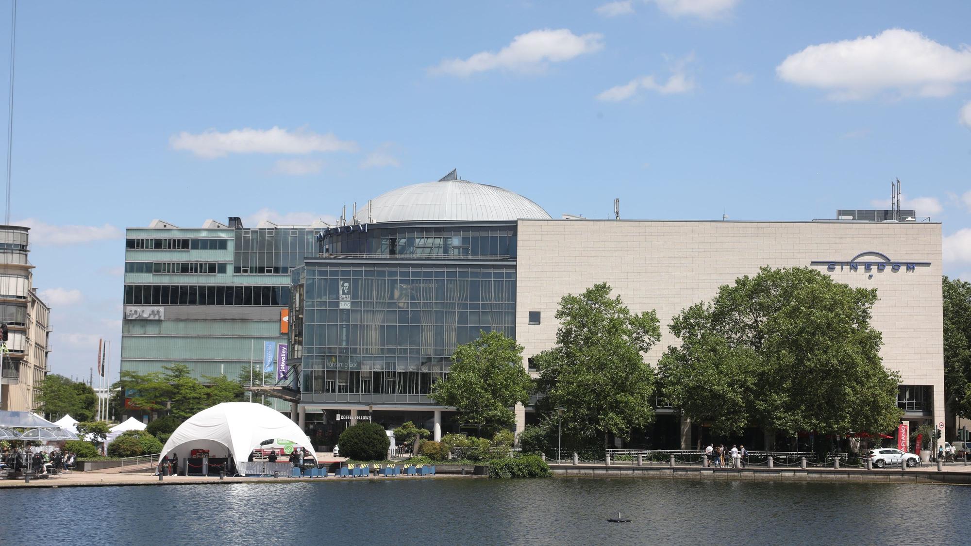 Der Cinedom am Mediapark ist ein Multiplex Kino. (Archivbild)