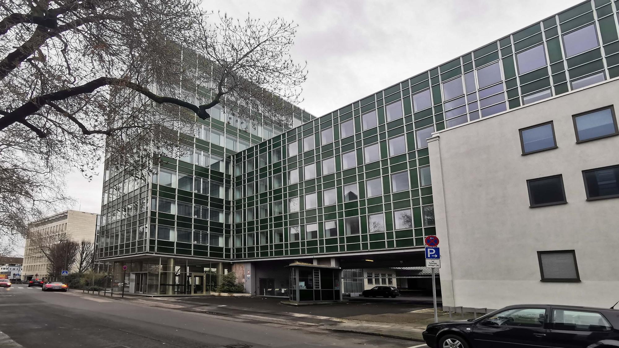 Die frühere Kaufhof-Hauptverwaltung an der Leonhard-Tietz-Straße in Köln.