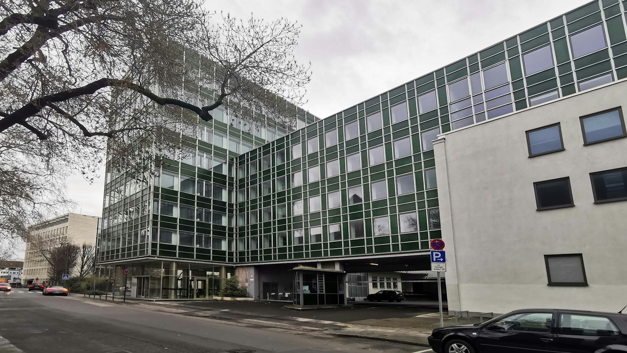 Die frühere Kaufhof-Hauptverwaltung an der Leonhard-Tietz-Straße in Köln.