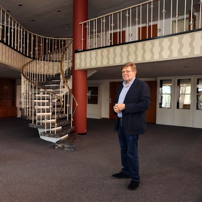 Die leeren Geschäftsräume von Wolfgang Stracke zeugen vom einstigen Glanz des Unternehmens.