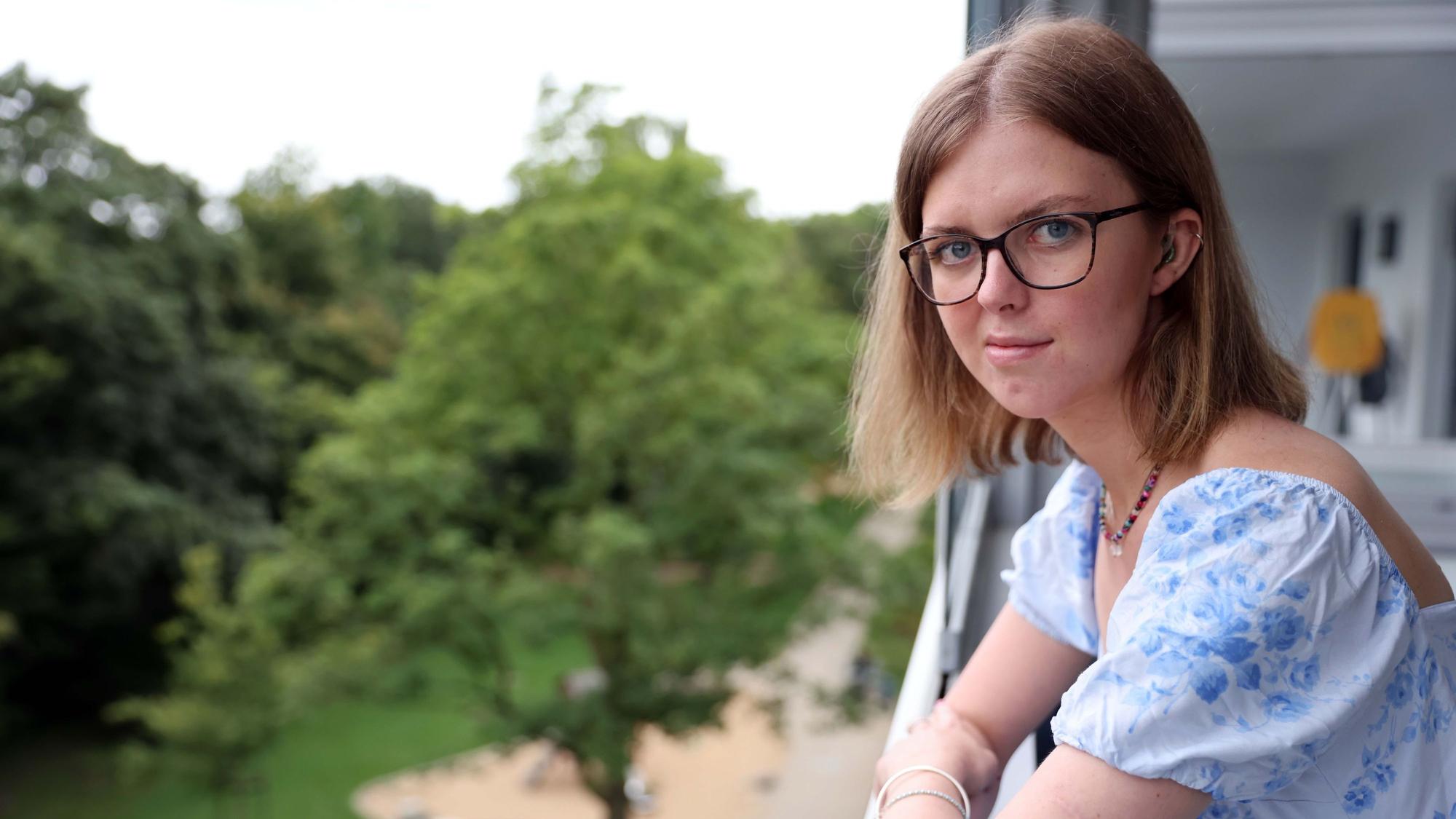Die Studentin Greta leidet an der bisher wenig erforschten Krankheit Neurofibromatose Typ 2.
