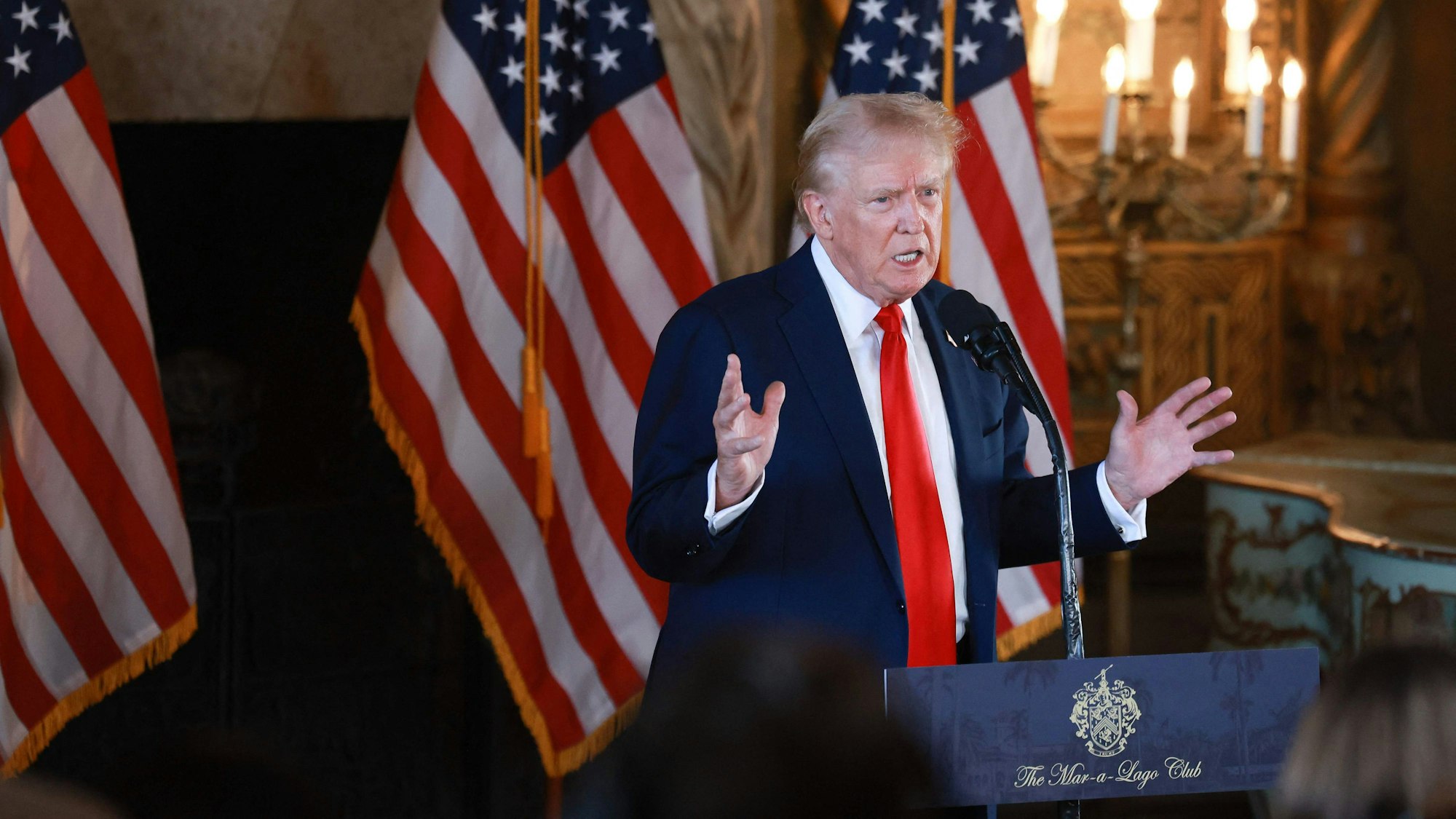 Donald Trump bei seiner Pressekonferenz in Mar-a-Lago.