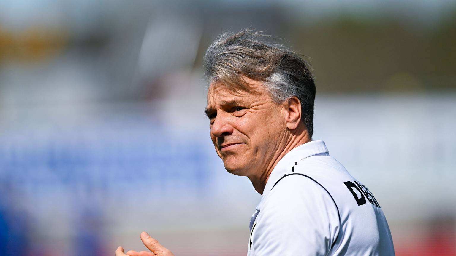 Horst Steffen (55) an der Seitenlinie der SV Elversberg