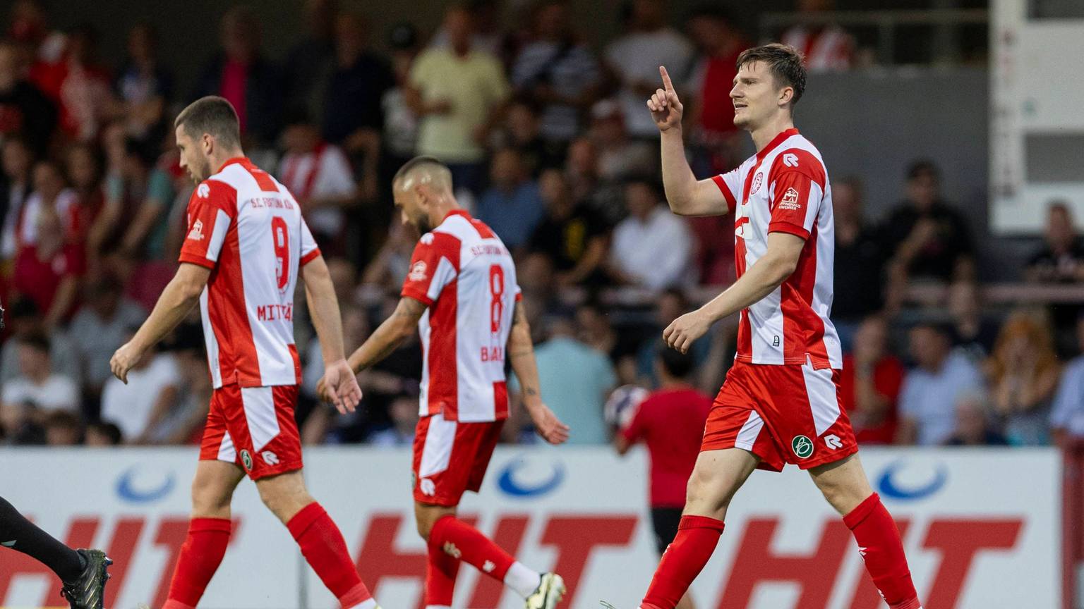 Regionalliga West Fortuna Köln - 1. FC Düren, 09.08.2024 Marvin Mika Fortuna Köln, 11 jubelt nach seinem Tor. Regionalliga West, Fortuna Köln - 1. FC Düren, 3. Spieltag, am 09.08.2024, Südstadion, Köln *** Regionalliga West Fortuna Köln 1 FC Düren, 09 08 2024 Marvin Mika Fortuna Köln, 11 cheers after his goal Regionalliga West, Fortuna Köln 1 FC Düren, Matchday 3, on 09 08 2024, Südstadion, Cologne Copyright: xBEAUTIFULxSPORTS/Meuselx