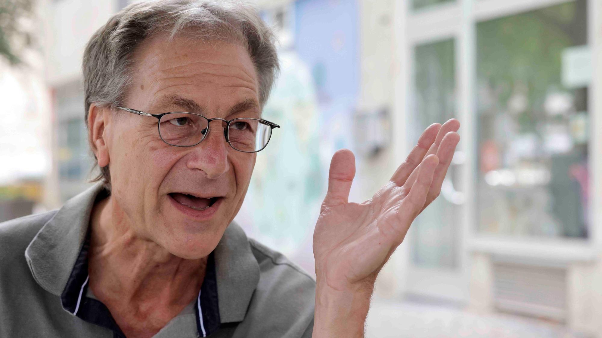 Lucian Plessner im Interview zur „West Side Story“ für Gitarre und Orchester.