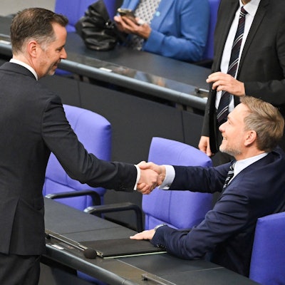 Christian Dürr (l.) und Christian Lindner im November 2023 im Bundestag.