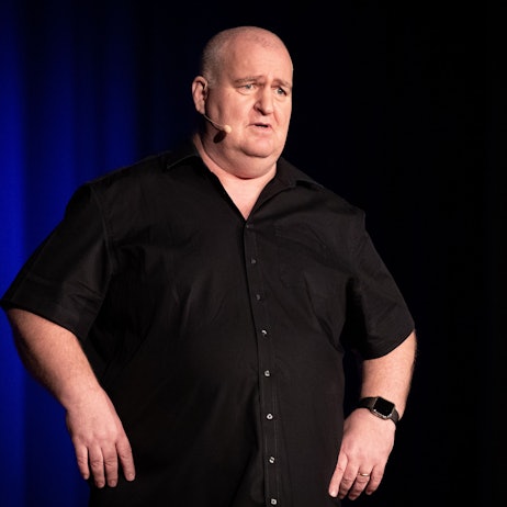 Markus Maria Profitlich, Komiker und Schauspieler, aufgenommen im Rahmen seiner Tour ‚Schwer verrückt!‘.