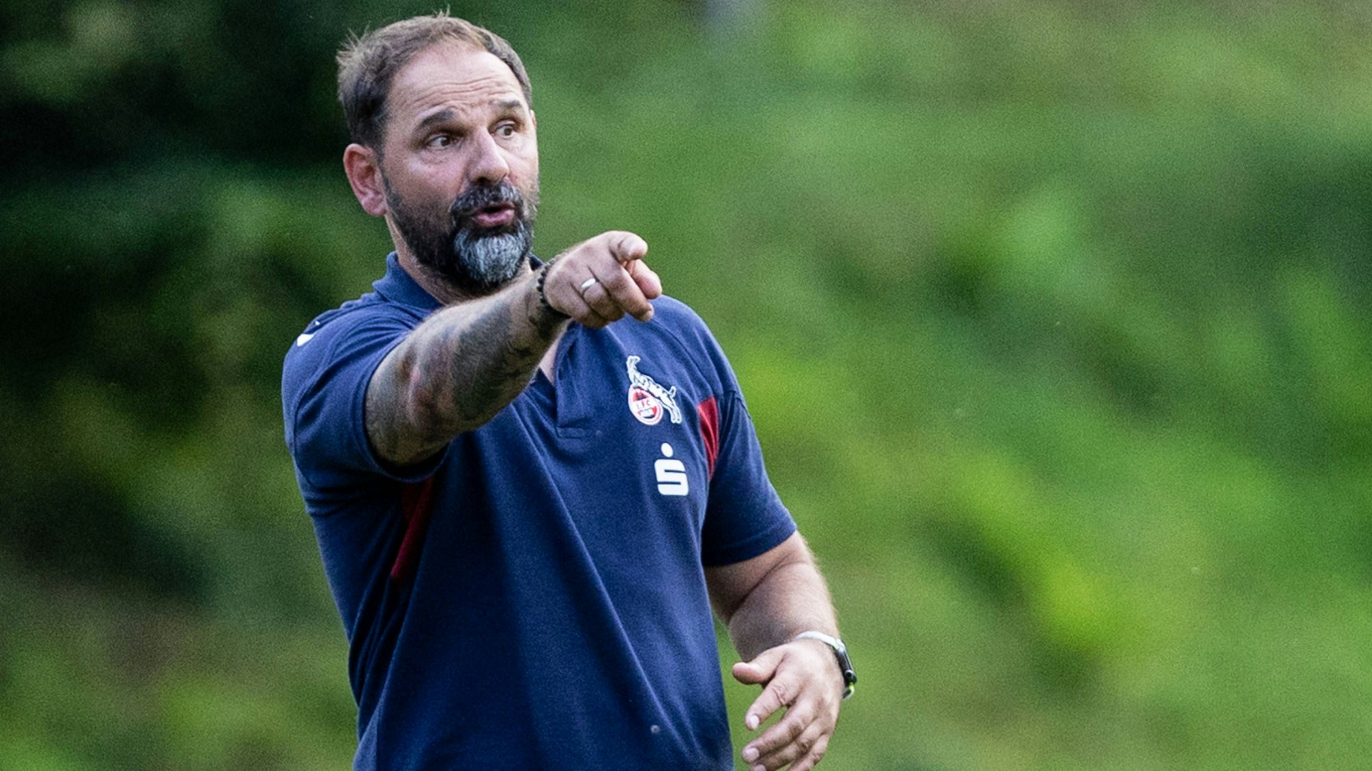 Testspiel: 1. FC Köln U19 - SV Elversberg Sportschule Hennef 10.07.2024 Stefan Ruthenbeck 1.FC Köln U19, Cheftrainer Testspiel: 1. FC Köln U19 - SV Elversberg Sportschule Hennef 10.07.2024 *** Test match 1 FC Köln U19 SV Elversberg Sportschule Hennef 10 07 2024 Stefan Ruthenbeck 1 FC Köln U19, Head Coach Test match 1 FC Köln U19 SV Elversberg Sportschule Hennef 10 07 2024 Copyright: xBEAUTIFULxSPORTS/Buriakovx