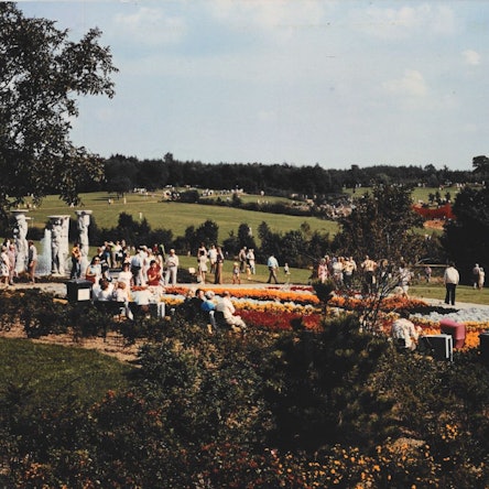 Blütenmeer und ganz viel Rasen: Die Landesgartenschau 1974.