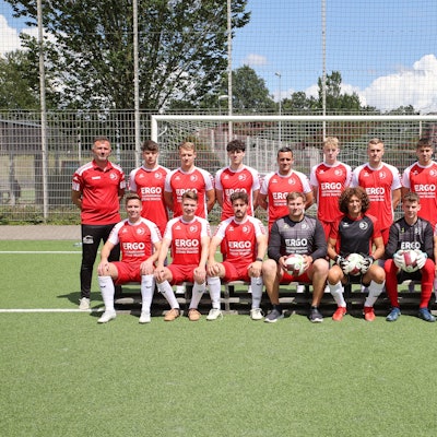Mannschaftsfoto des VfR Wipperfürth.