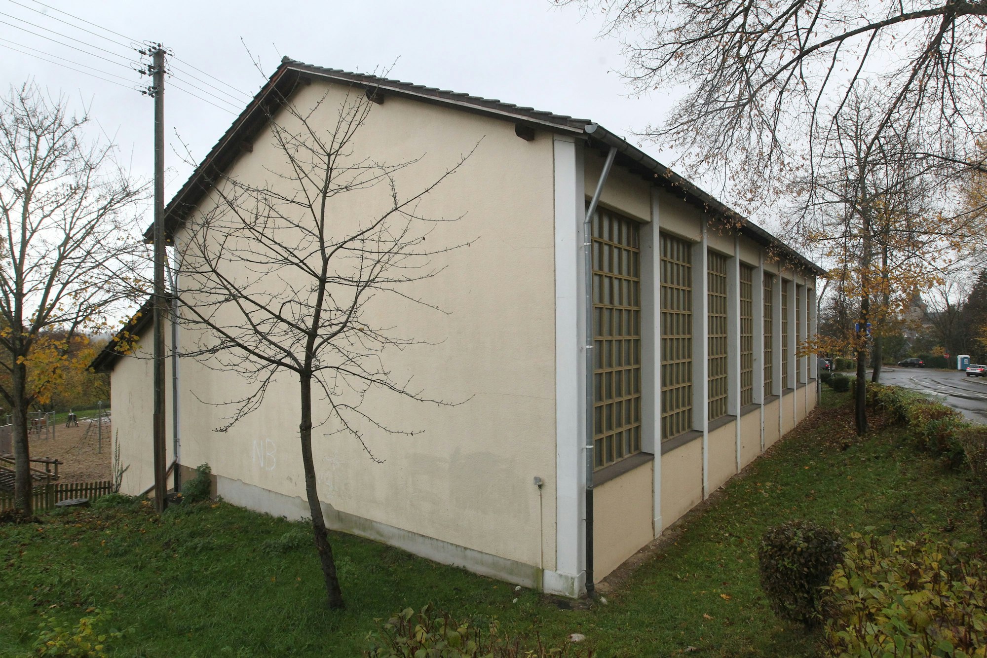 Gebäude
