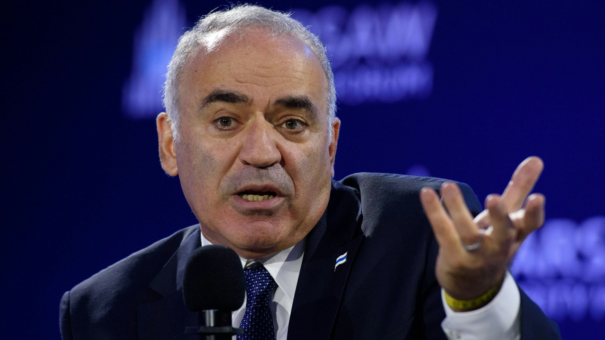 Früherer Schachweltmeister und jetziger Kremlgegner: Garri Kasparow kritisiert den Bundeskanzler. (Archivbild)