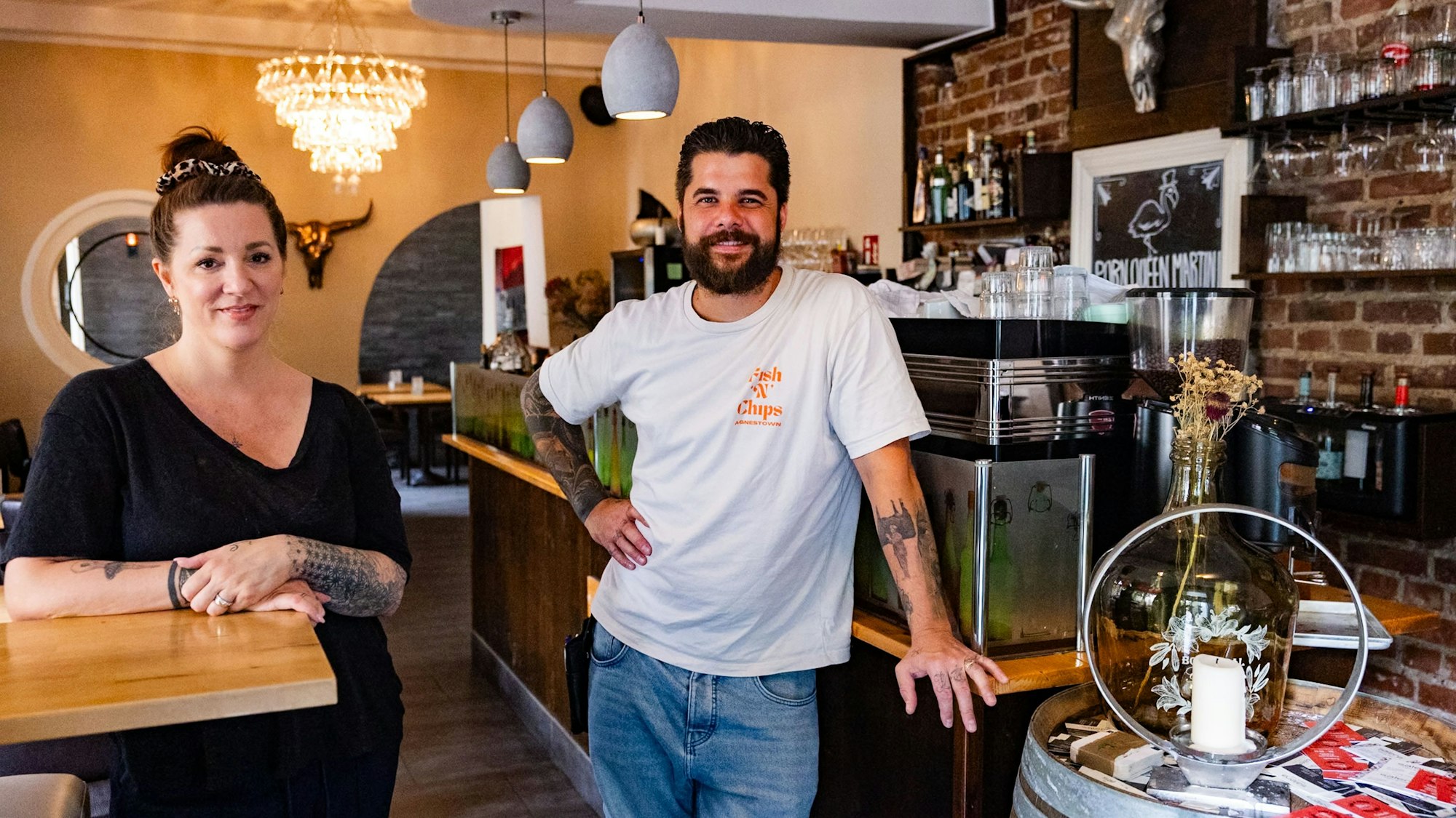 Beatrix und Yannik Bürger betreiben gemeinsam das „Salera“ im Agnesviertel.