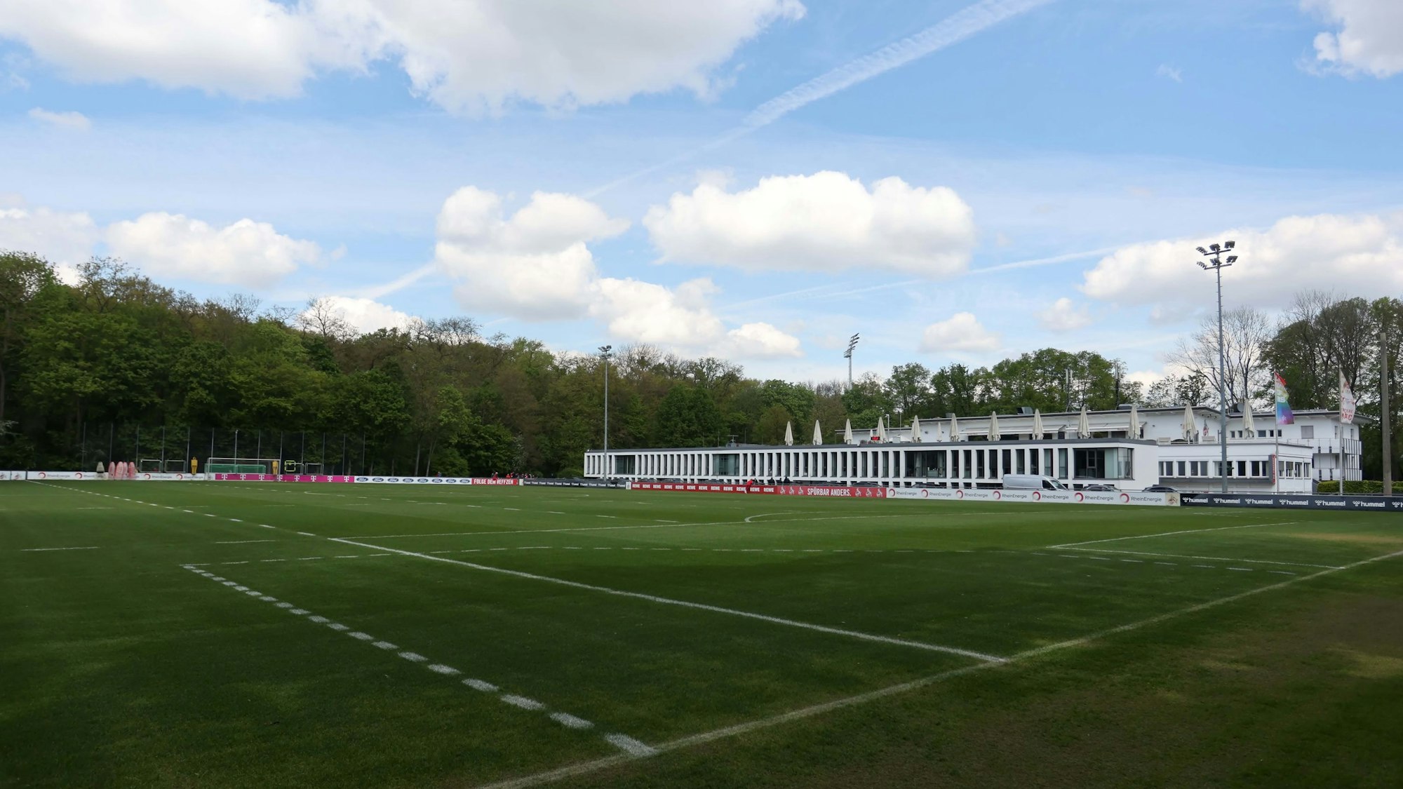 Das FC-Trainingsgelände am Geißbockheim.