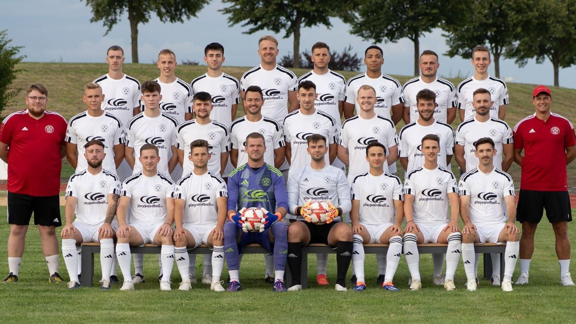 Das Bild zeigt die Mannschaft des TuS Zülpich.