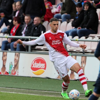 1.FC Köln U21 vs. SC Wiedenbrück, Regionalliga West, Saison 2022/23, links: Teoman Akmestanli (1. FC Köln), 01.04.2023, Bild: Herbert Bucco