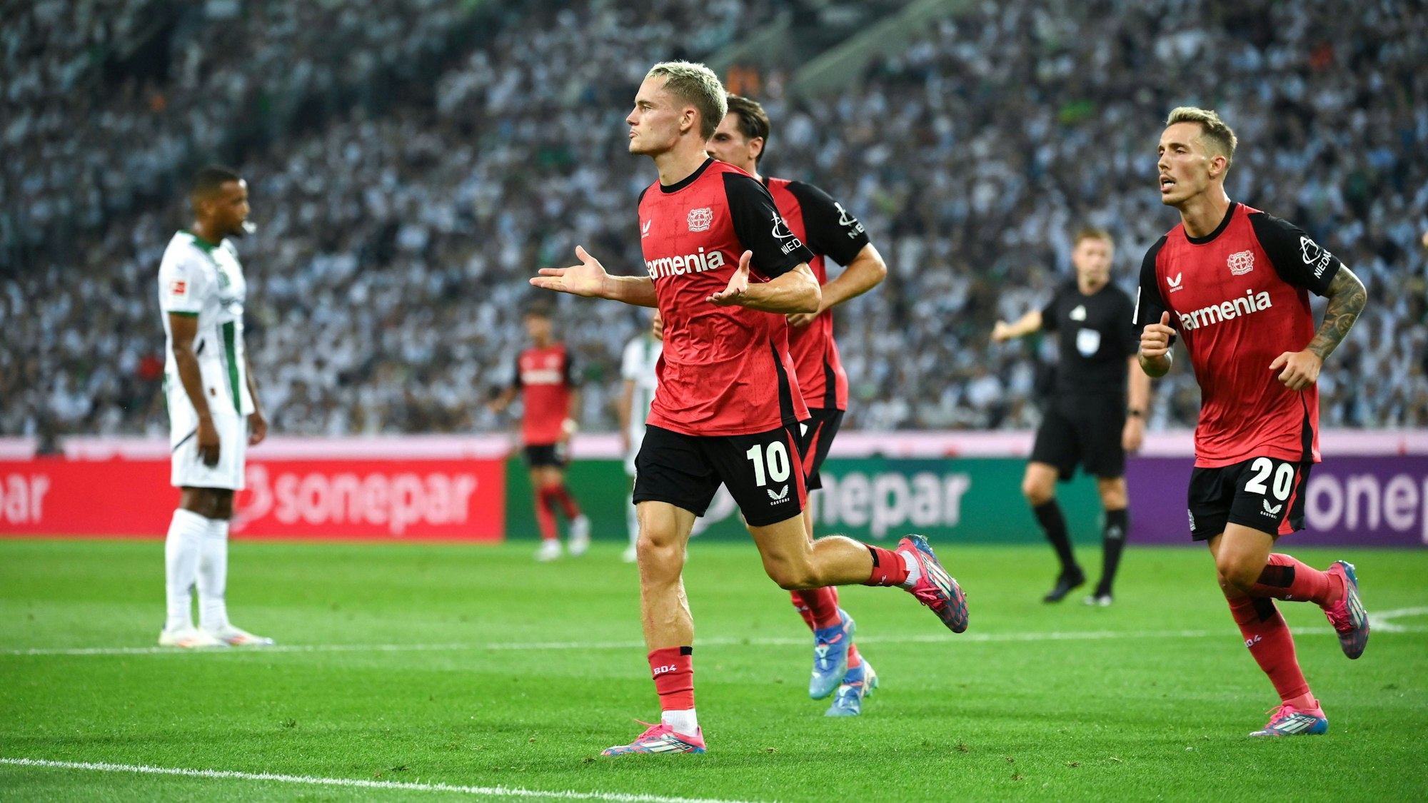 Doppelpacker: Florian Wirtz war bei Leverkusens 3:2 bei Borussia Mönchengladbach der entscheidende Spieler.