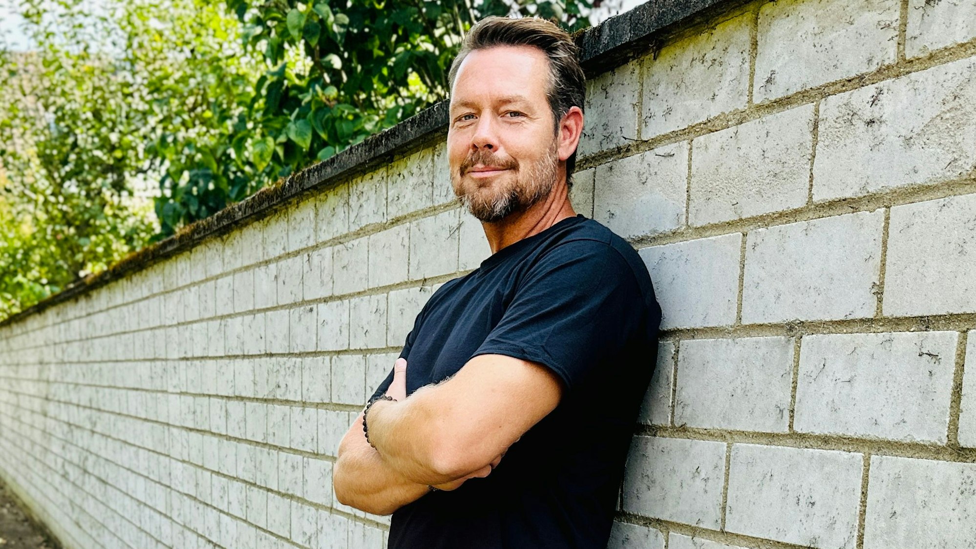 Der Zugleiter aus Rodenkirchen, Simon Schwieren, tritt erstmal als Musiker auf den Rodenkirchener Sommertagen auf.