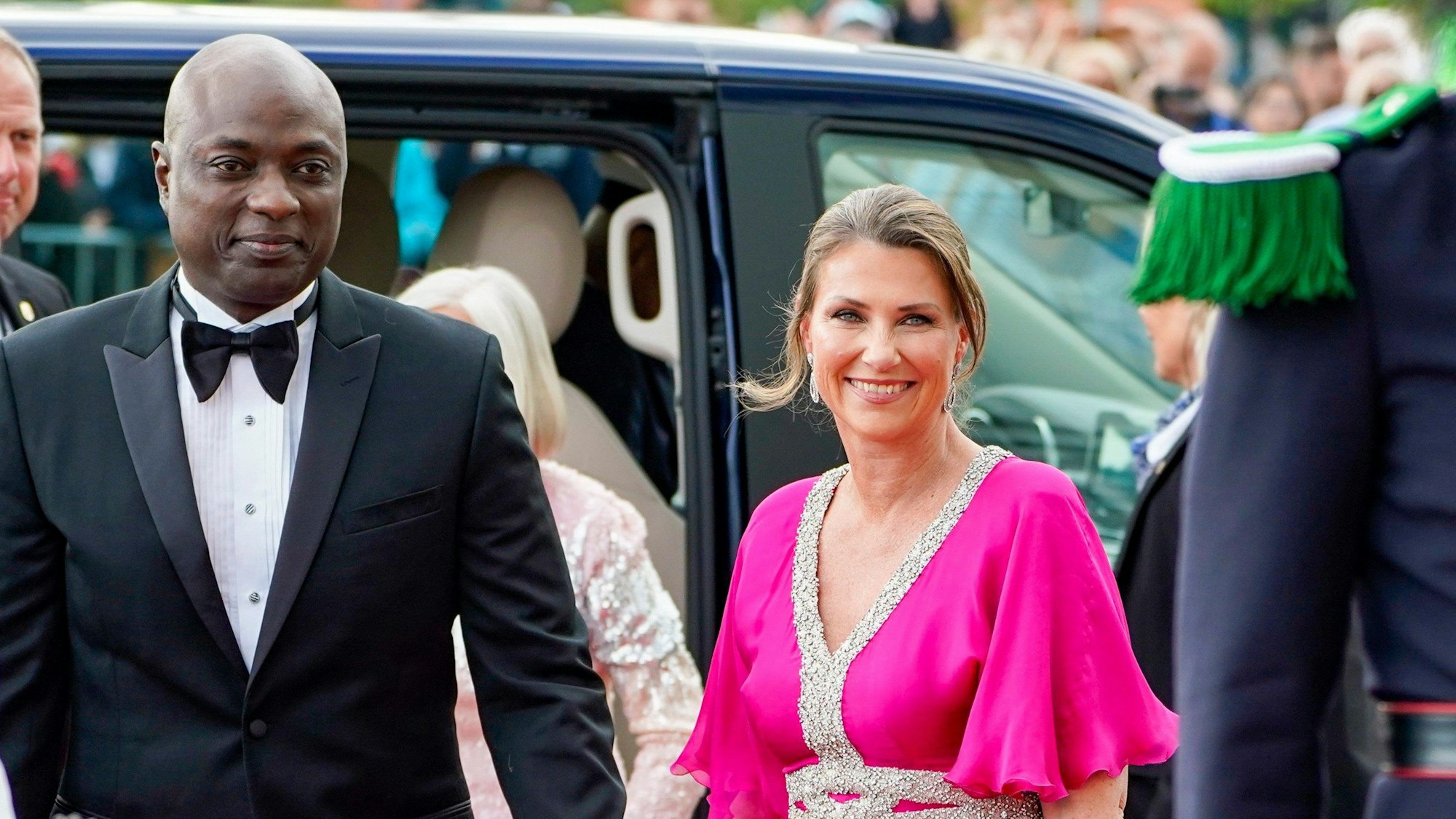 Prinzessin Märtha Louise und ihr Verlobter Durek Verrett bei royalen Feierlichkeiten im Jahr 2022.