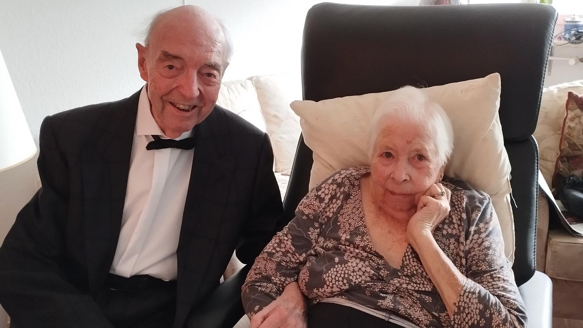 Zu sehen sind Elise und Hendrik Härtel.