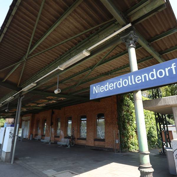 Das Bahnhofsgebäude in Niederdollendorf