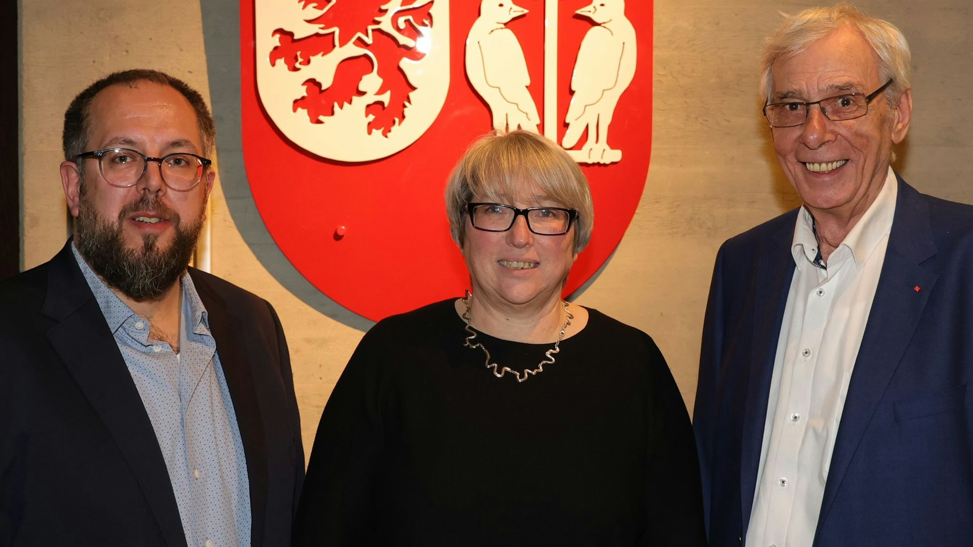 Das Foto zeigt die Wesselinger Sozialdemokraten Detlef Kornmüller, Halil Odabasi und Gabriele Knode-Stenzel.