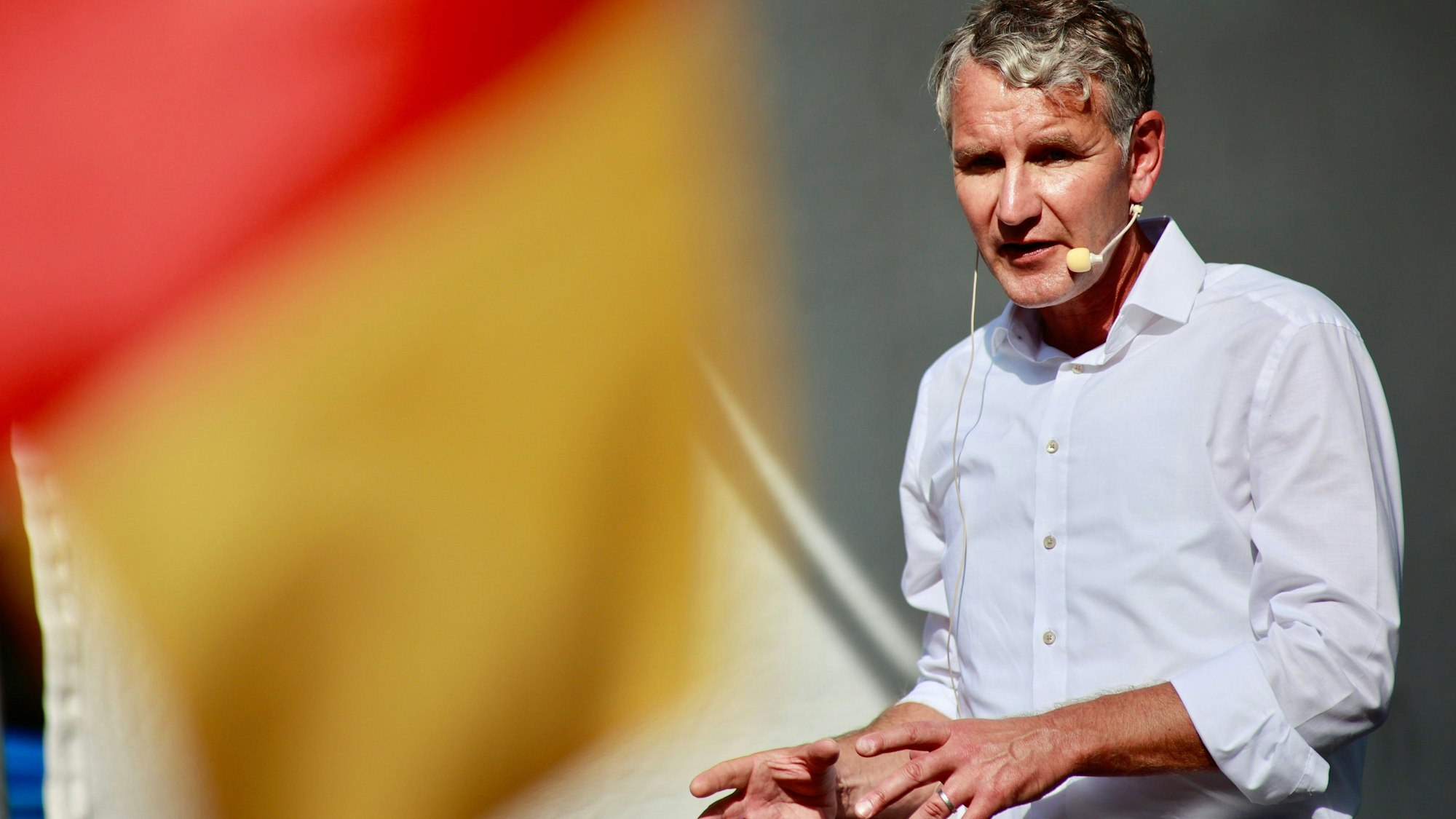 Heiligenstadt: Afd-Spitzenkandidat Björn Höcke spricht während einer Wahlkampfveranstaltung auf einem Marktplatz.