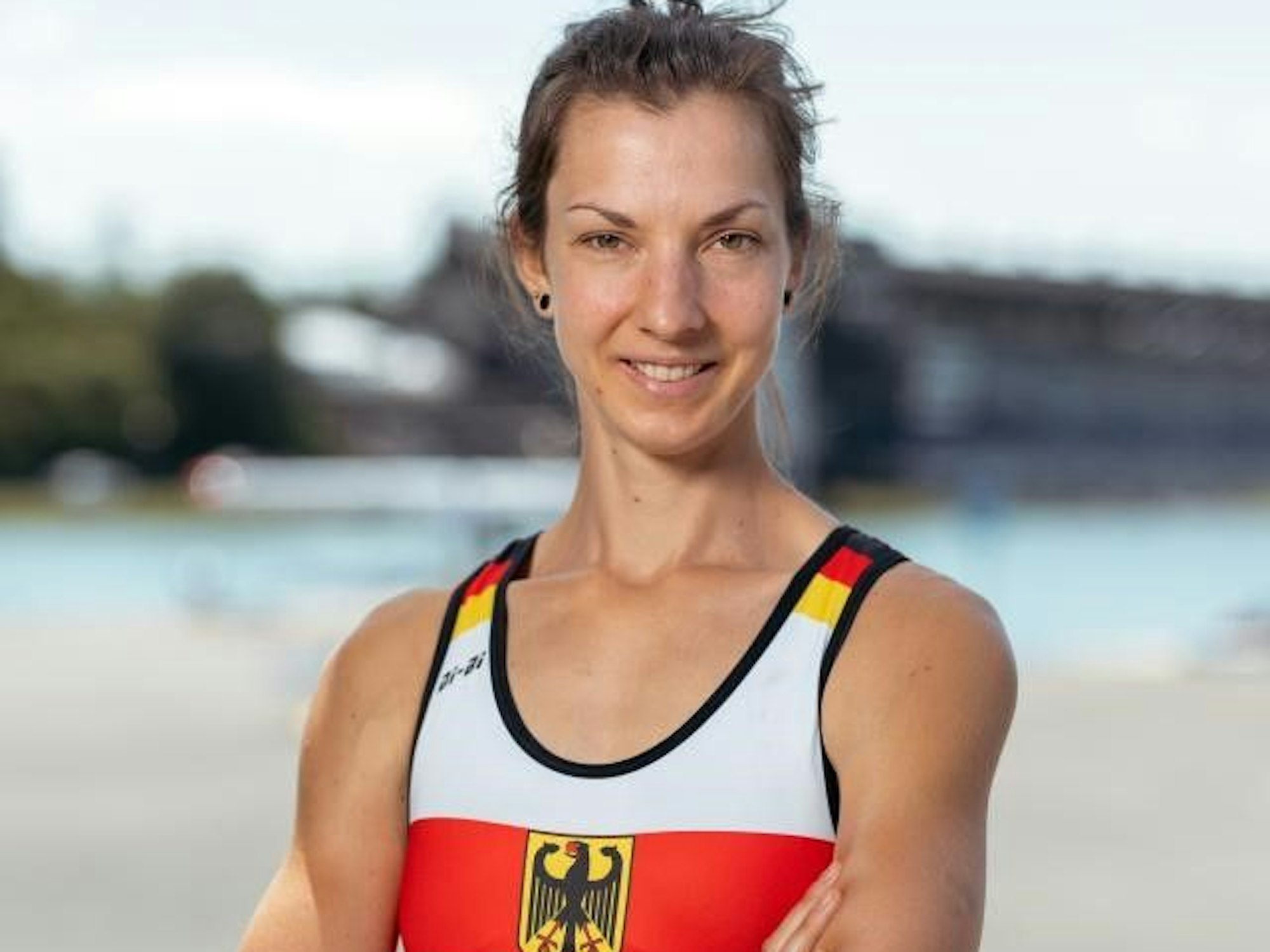 Kathrin Marchand vom RTHC Bayer Leverkusen sitzt gemeinsam mit Marc Lembeck im Mixed-Vierer im Para-Rudern und tritt bei den Paralympics in Paris an. (Archivbild)