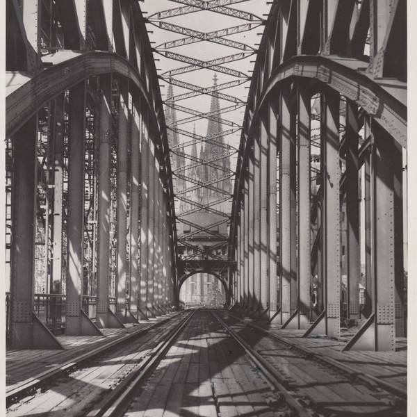 Die Hohenzollernbrücke 1935.