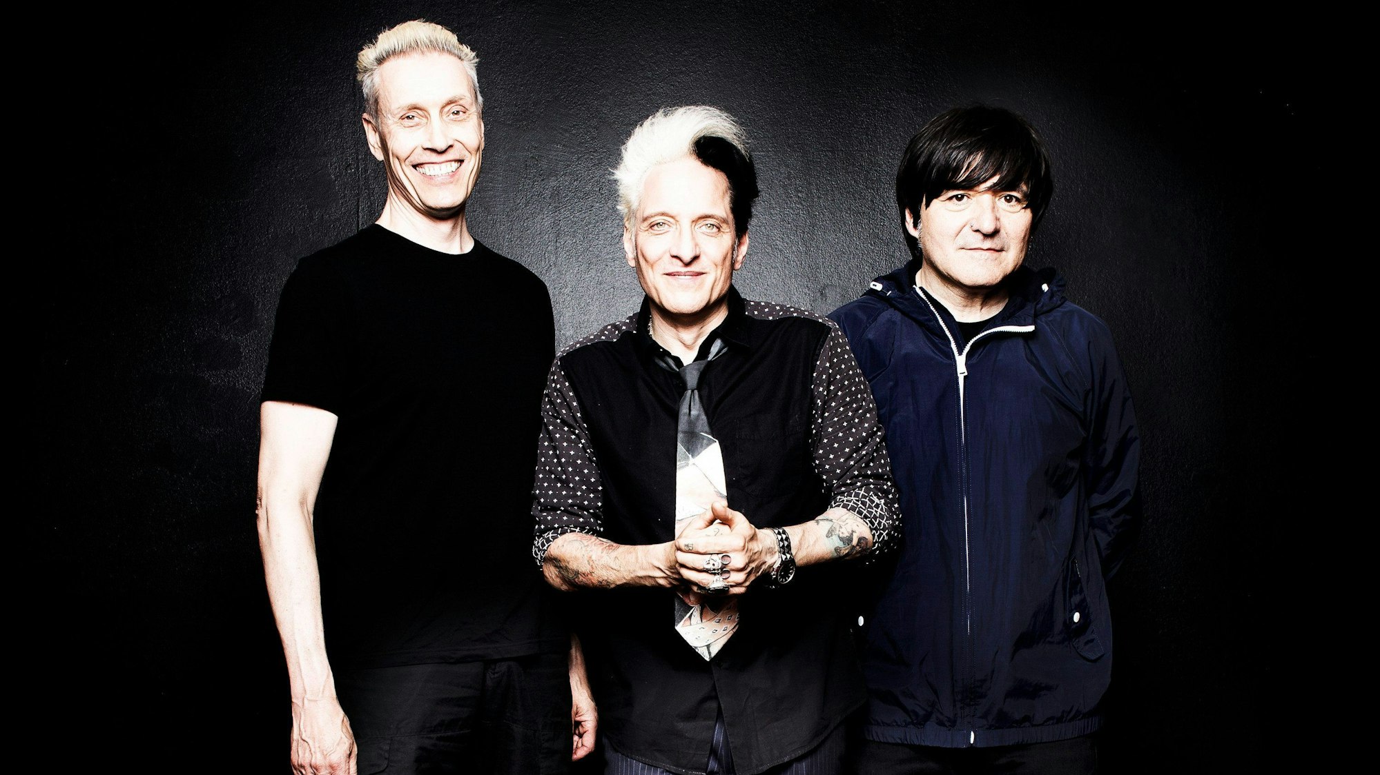 Die Ärzte Bela B und Farin Urlaub lachen in die Kamera.