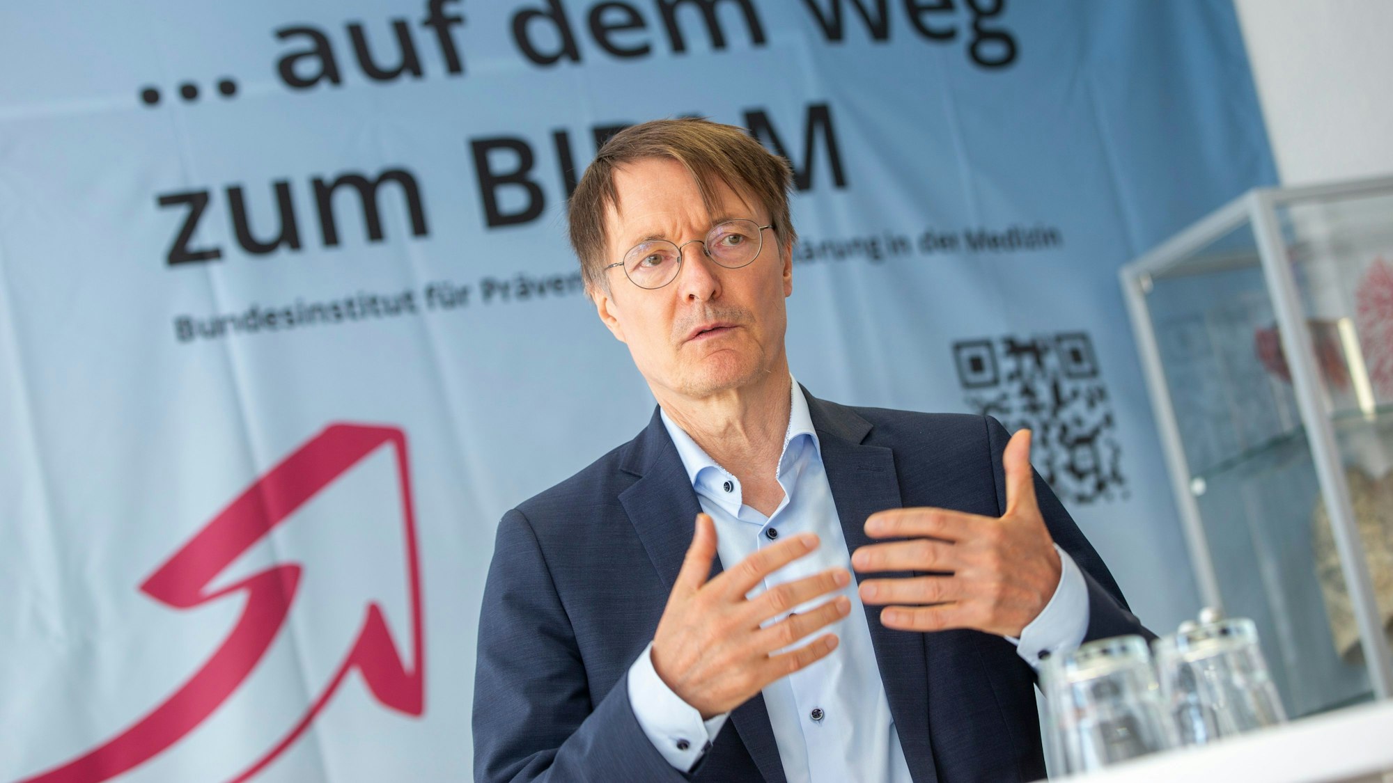 Gesundheitsminister Prof. Karl Lauterbach besuchte am Donnerstag die Bundeszentrale für gesundheitliche Aufklärung.