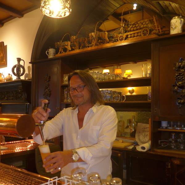Arnim Fehrenz ist Hotelkaufmann und hat Erfahrung auch in der Gastronomie
