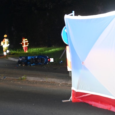 Unfall mit Motorroller in Bedburg.