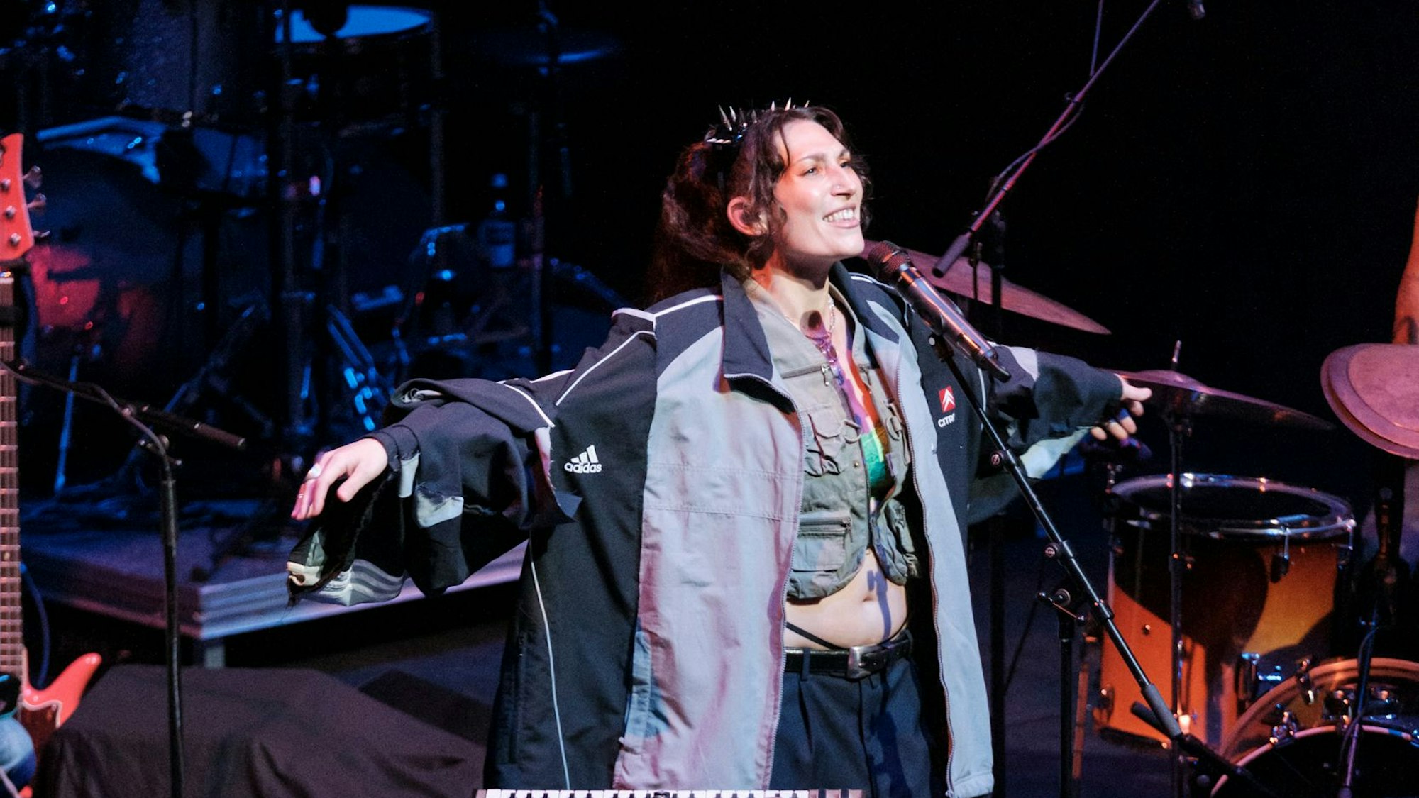 Sängerin Rebekka Ziegler von der Band Salomea.