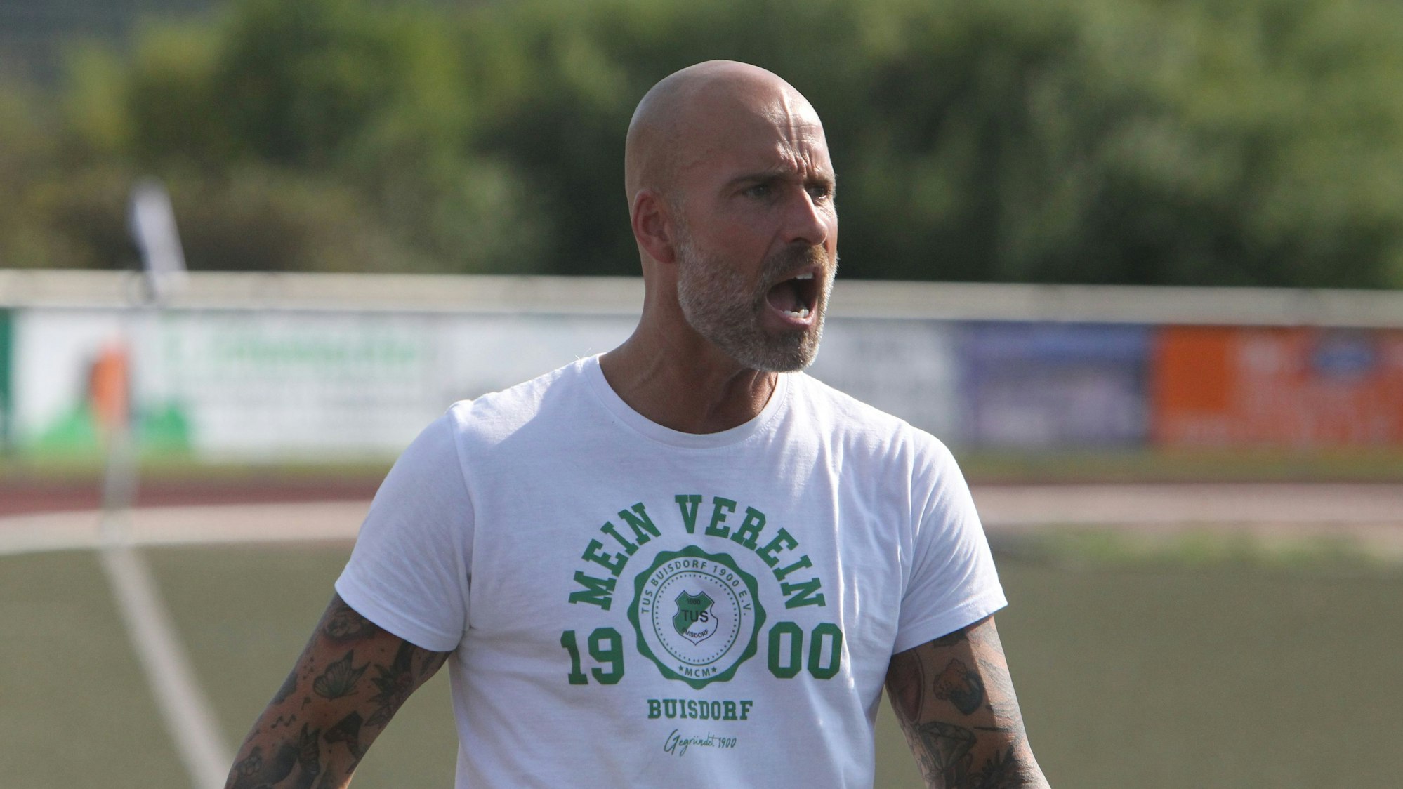 Buisdorfs Trainer Basti Wittenius gewinnt mit seinem Team an alter Wirkungsstätte.