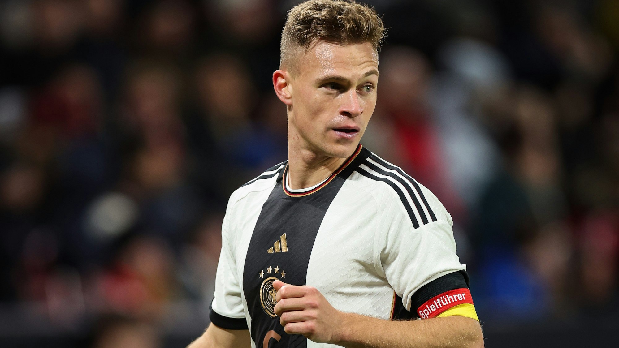 Trug bereits die Binde und künftig regelmäößig: DFB-Profi Joshua Kimmich