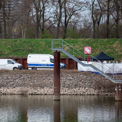 Der Fundort der Leiche am Niehler Hafen.