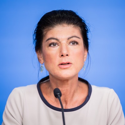 Sahra Wagenknecht, BSW-Parteivorsitzende, spricht bei einer Pressekonferenz zu den Landtagswahlen in Sachsen und Thüringen.