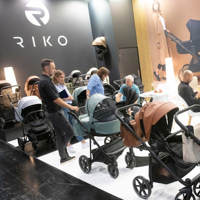 Kinderwagen auf der Messe in Köln