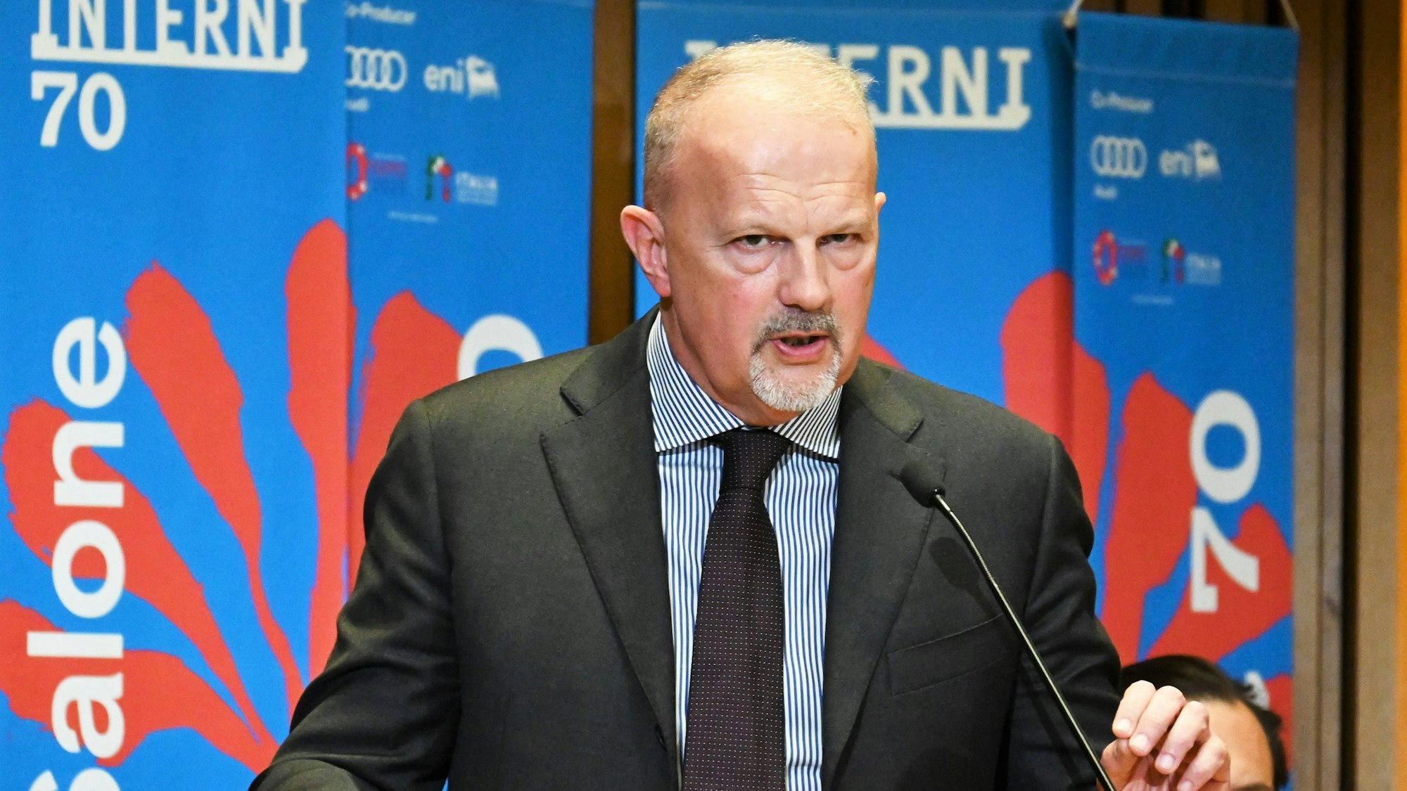 Fabrizio Longo, Audi-Chef von Italien, bei einer Rede.