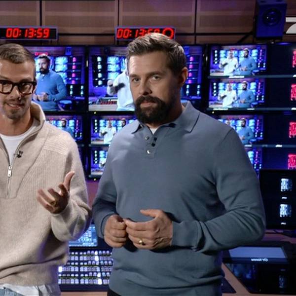 Das Moderatoren-Duo Joko Winterscheidt (l) und Klaas Heufer-Umlauf